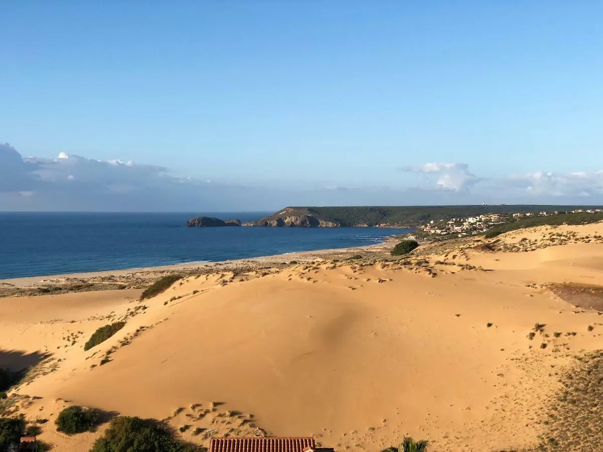 Torre Dei Corsari Mit Aussicht Auf Meer Und Dune location