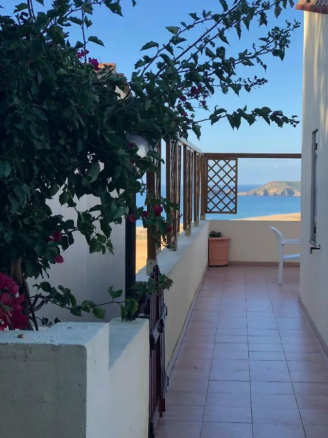 Torre Dei Corsari Mit Aussicht Auf Meer Und Dune Torre dei Corsari